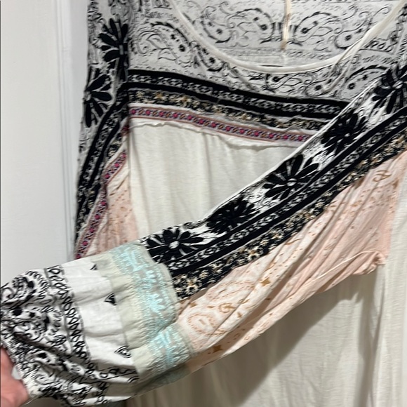 Free People Black and White Patterned Long Sleeve Top - Picture 3 of 6